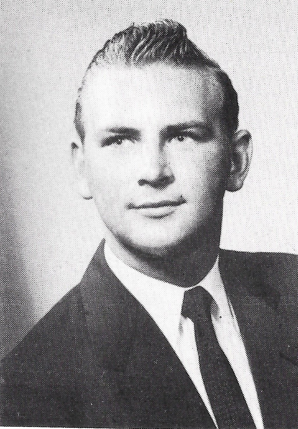 pine-crest-school-community-mourns-the-loss-of-h-wayne-huizenga-55